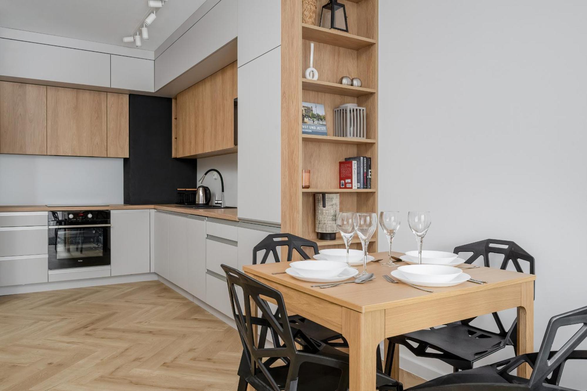 Apartment Michalczyka Stylish With Parking In The Center Of By Renters *